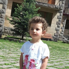 Քնարիկ Աբրահամյան