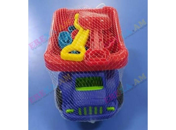 Խաղալիք մեքենա ավազի խաղերով Խաղալիք մեքենա ավազի խաղերով