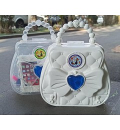 Մանկական պայուսակ պարագաներով